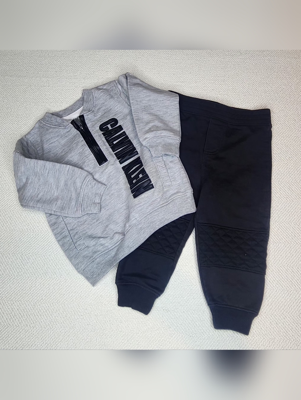 Calvin Klein 2 Piece Set